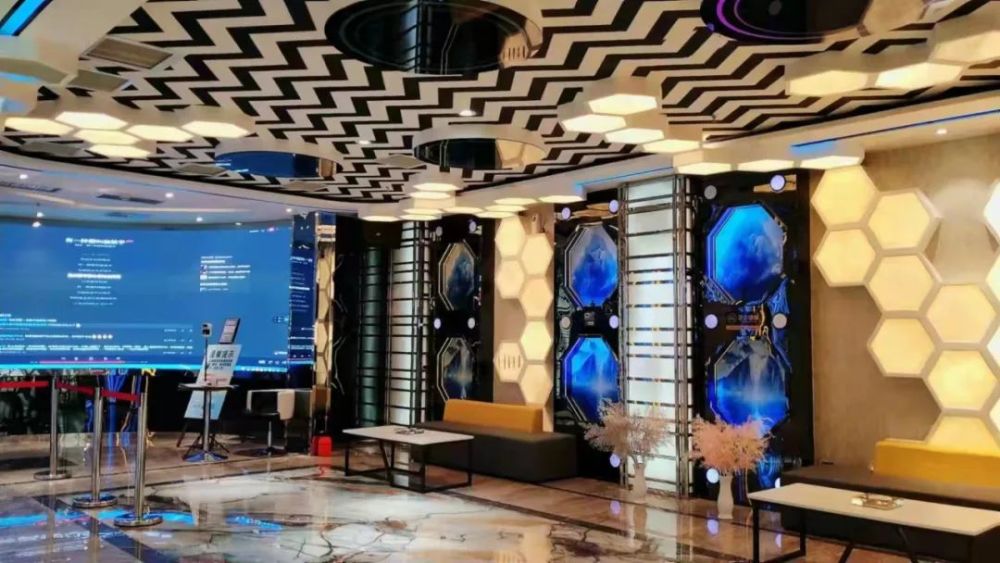 48起抢云端唱享ktv尚峰欢唱套餐,让你放肆嗨唱～k歌c位就是你!