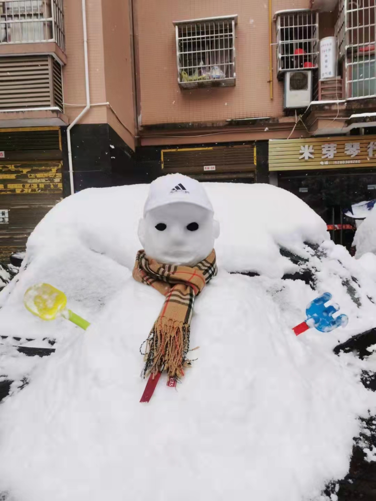 一下雪，故乡就回到了童年巴迪幼儿园