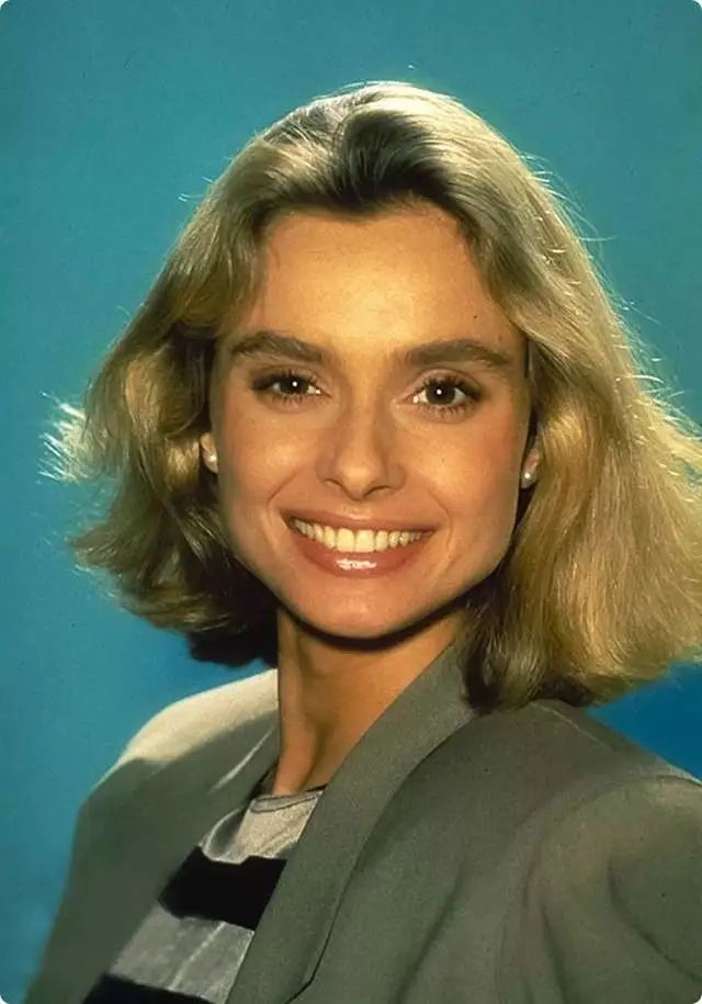 22岁的美女间谍用100天时间从难民到成功炸毁德军的细菌研究