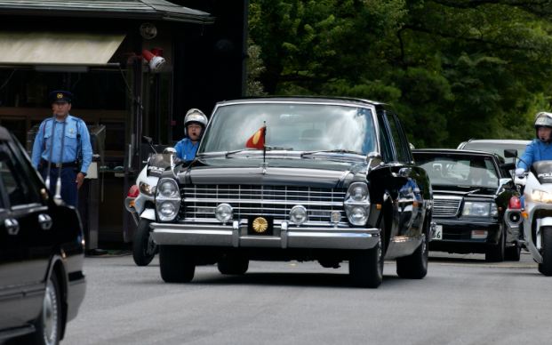 国产乘用车最大排量64升汽车重量超过3吨日产王子皇家只有7辆罕见的