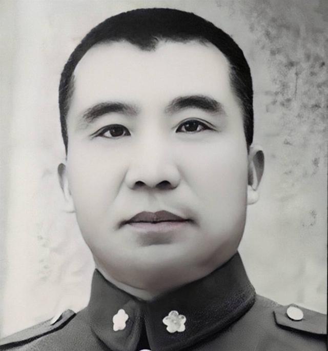 四,陈长捷将军他曾经是傅作义的手下,原本他也打算和傅作义一样阵前