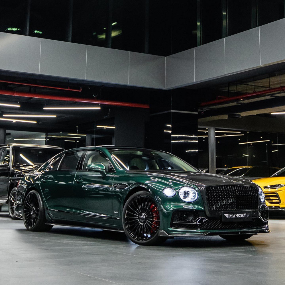 宾利飞驰被绿了罕见mansory迈莎锐bentleyflyingspur实拍