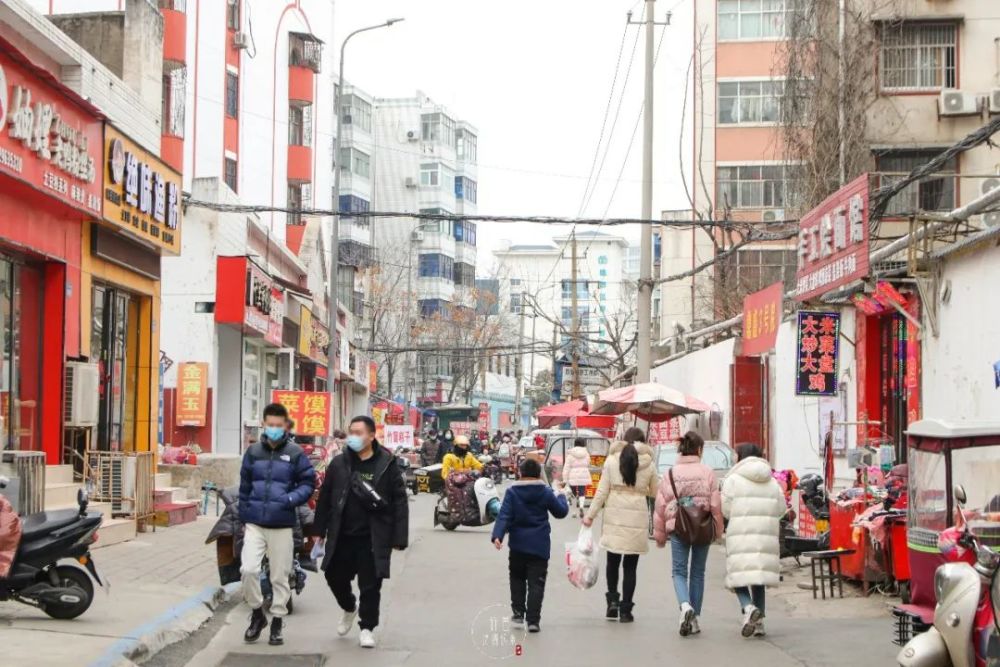 实探许昌这条百米小吃街20元让你不重样过足瘾