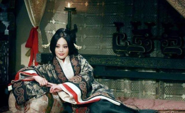 虽然吕太后对于戚夫人的报复太过于残酷,但是看看吕太