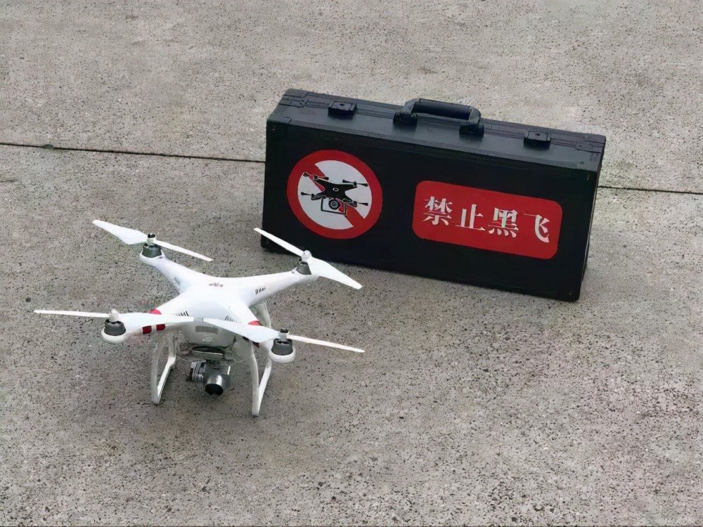 沈阳机场遭无人机黑飞疑似当事人我真的很想出名