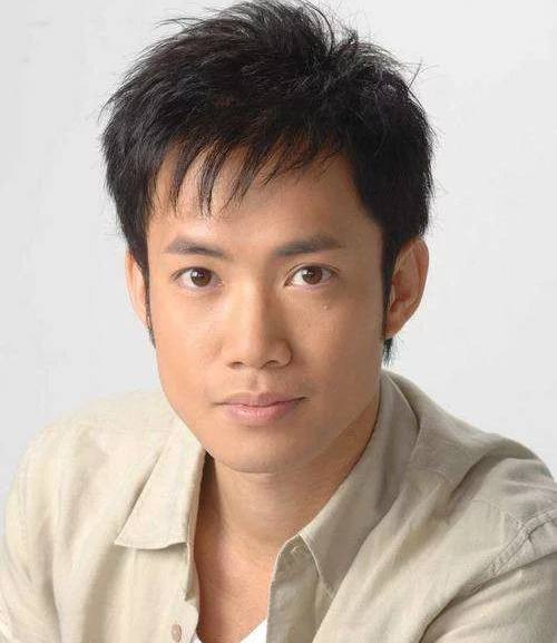 tvb《铁拳英雄》中他奸到出汁,演技出神入化,值得最佳男配角