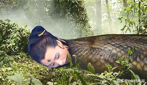 西游记里的大蟒蛇是真的,演员是用生命在拍戏,怪不得能成为经典_腾讯