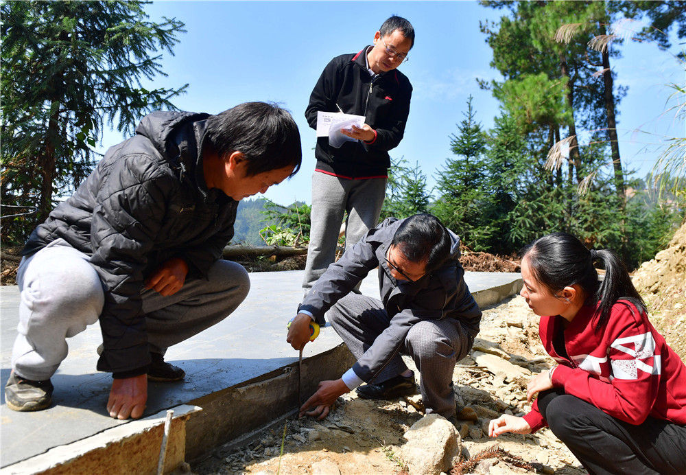 ienglish21天训练营振兴社论推进系列谈奋力