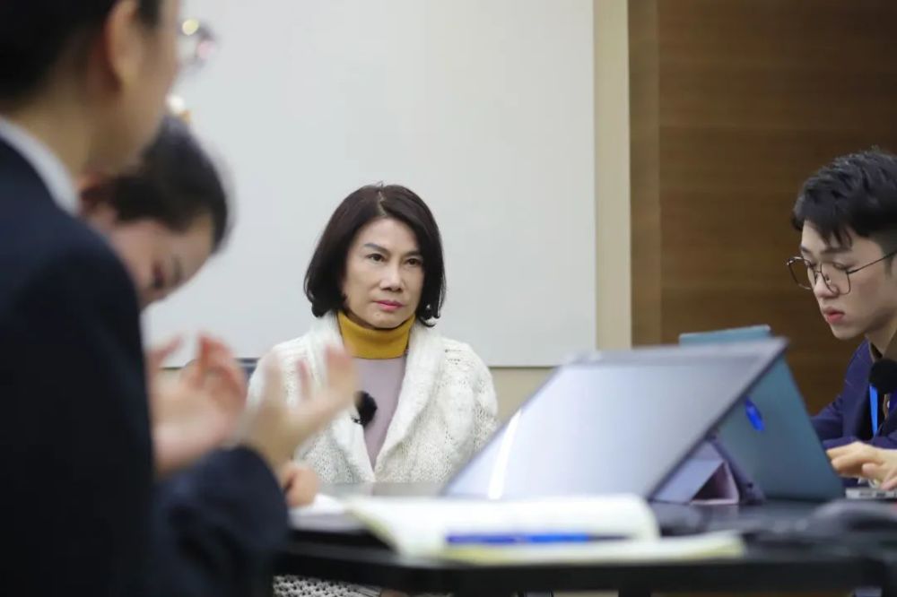 最珍贵的礼物400字小学生作文雷军挣淑怡多年不了特地卖菜地板不懂