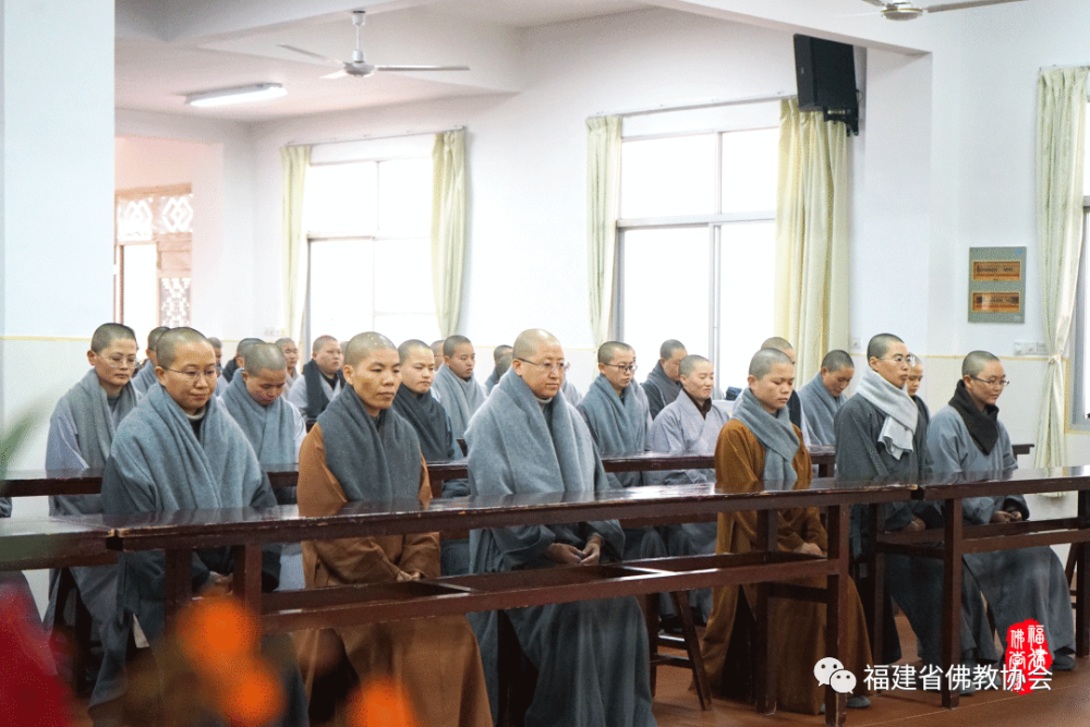 2月20日下午二时许,福建佛学院女众部2022年春季开学大会在象峰崇福寺
