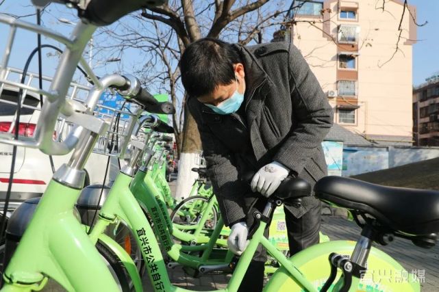 租車更方便目前我市主城區的公共自行車在傳統的使用市民卡租借方式