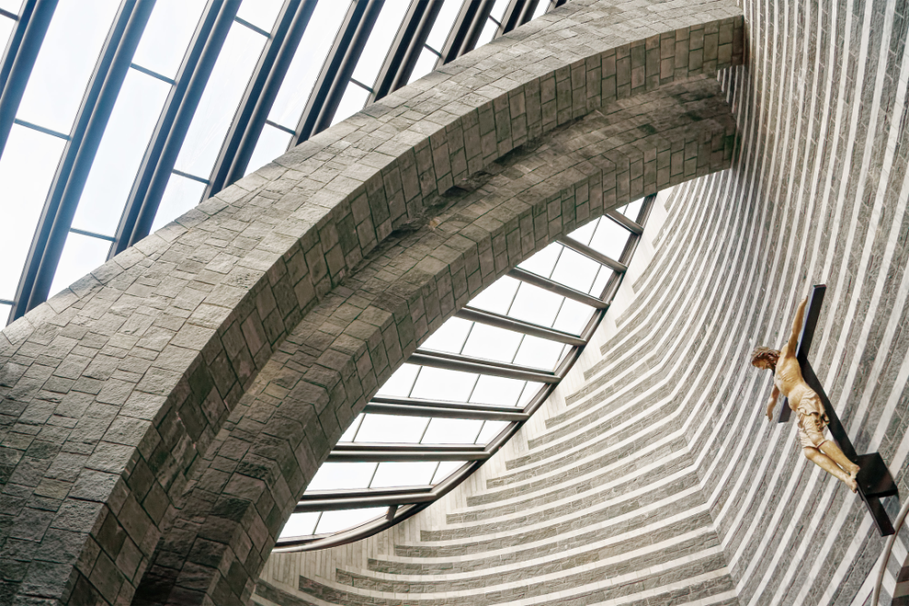 石材建筑造型独特的瑞士教堂