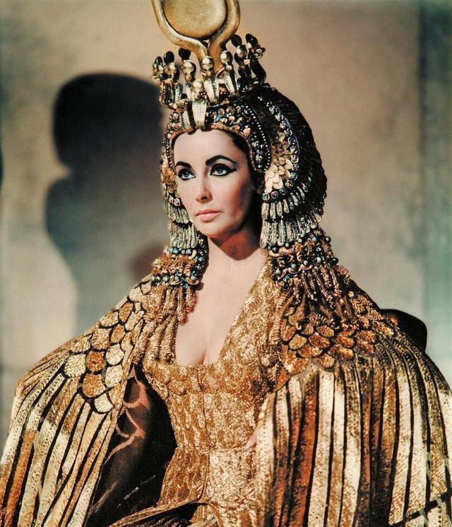 尼罗河畔妖妇埃及艳后又矮又丑为何还能迷倒凯撒和安东尼