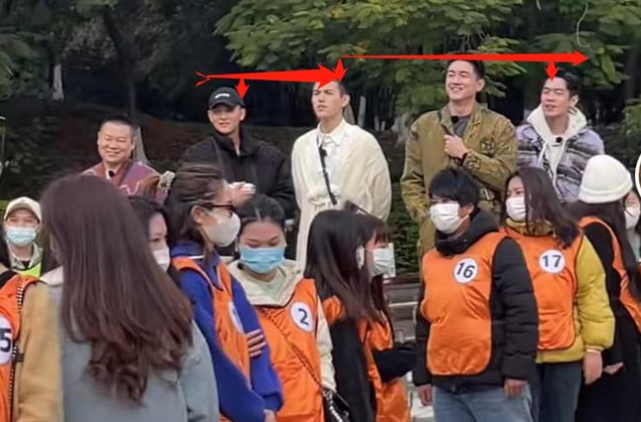 新游记路透陈飞宇黄子韬暴露身高岳云鹏造型像女扮男装