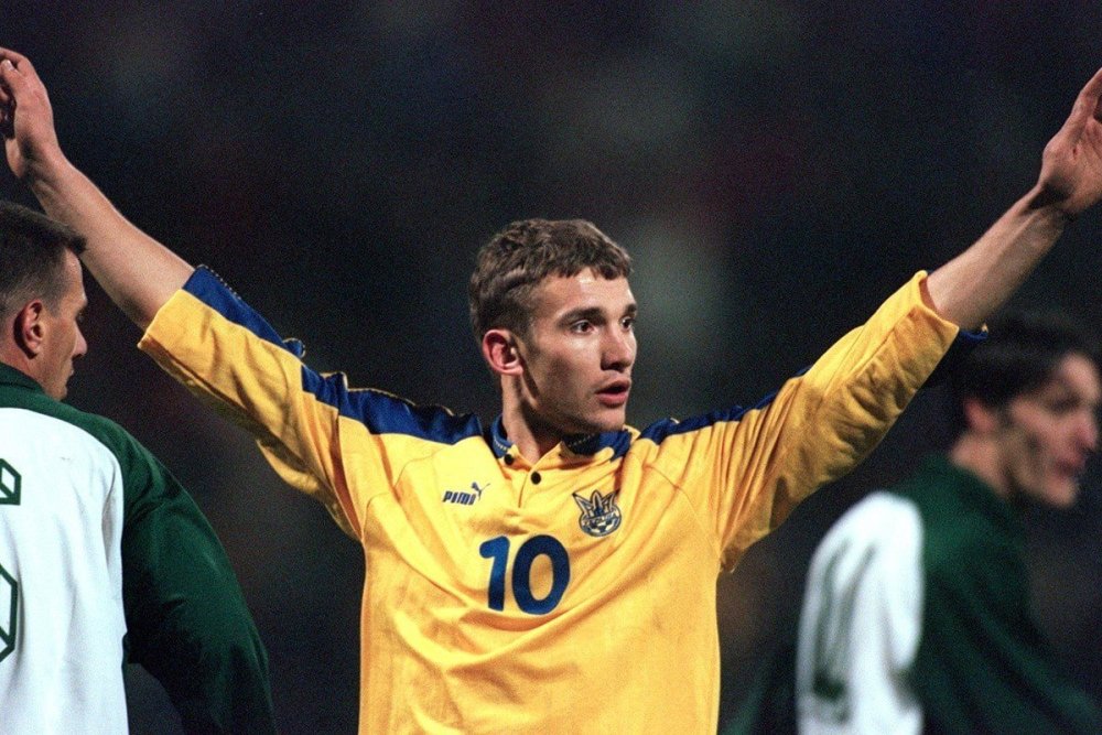 直到安德烈-舍甫琴科带领的年轻一代出现时,乌克兰足球才看到了希望.