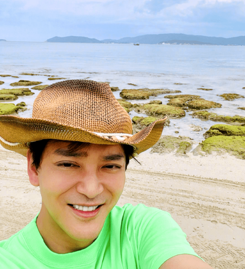 大双眼皮,鞋拔子脸,皮笑肉不笑,不服老的男星,一个比一个脸僵_腾讯