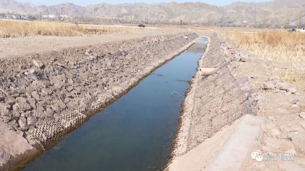 项目建设进行时景泰抢抓时节修水利排碱工程助春耕