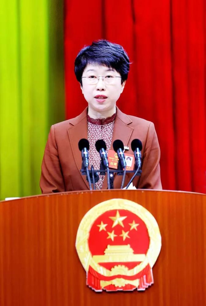 作政府工作报告聊城市委副书记,市长李长萍在市会议中心隆重开幕聊城