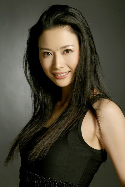 被金钱豹掳走的那个妇人出道20多年没火在嫣语赋演秋嫣嫡母