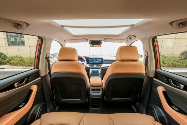 威马w6座舱解读 智能座舱背后的科技秘密