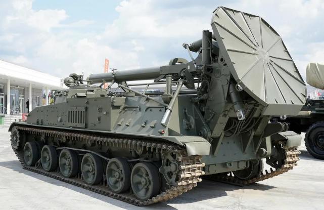 2s4型自行迫击炮攻击火力威猛至今依然受到俄军重视