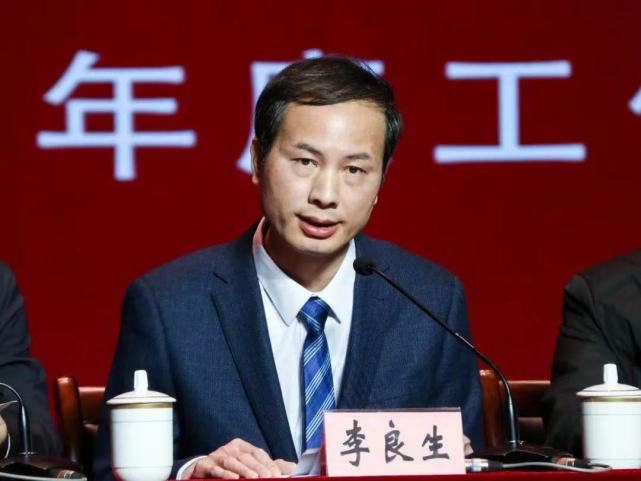 南昌台台长被查5天后,南昌日报社70后社长救火接任|李良生|南昌|张金