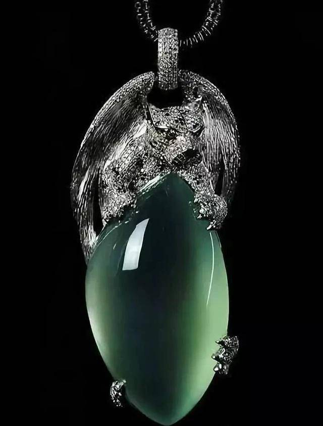 55克顶级龙石种翡翠价值1500万它凭什么这么贵