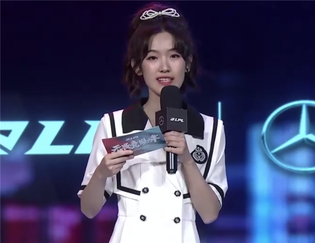 lpl新一姐将诞生夏安跻身余霜希然行列终于成为中文流主持人