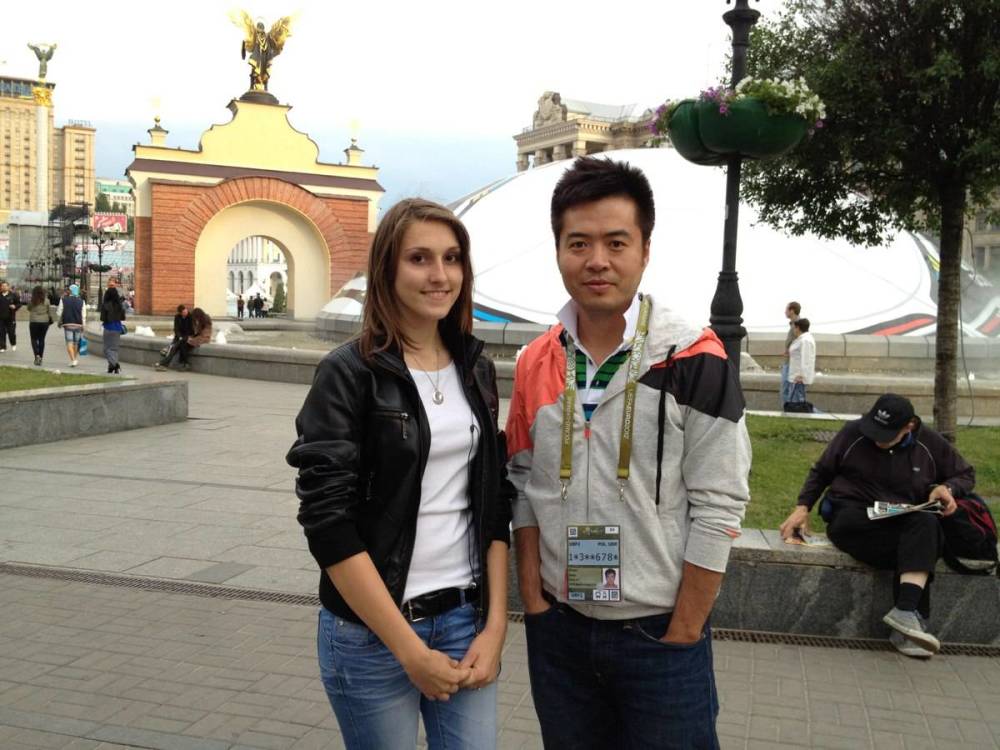 中国有多少人在乌克兰他们平时过着怎样的生活地位又如何呢