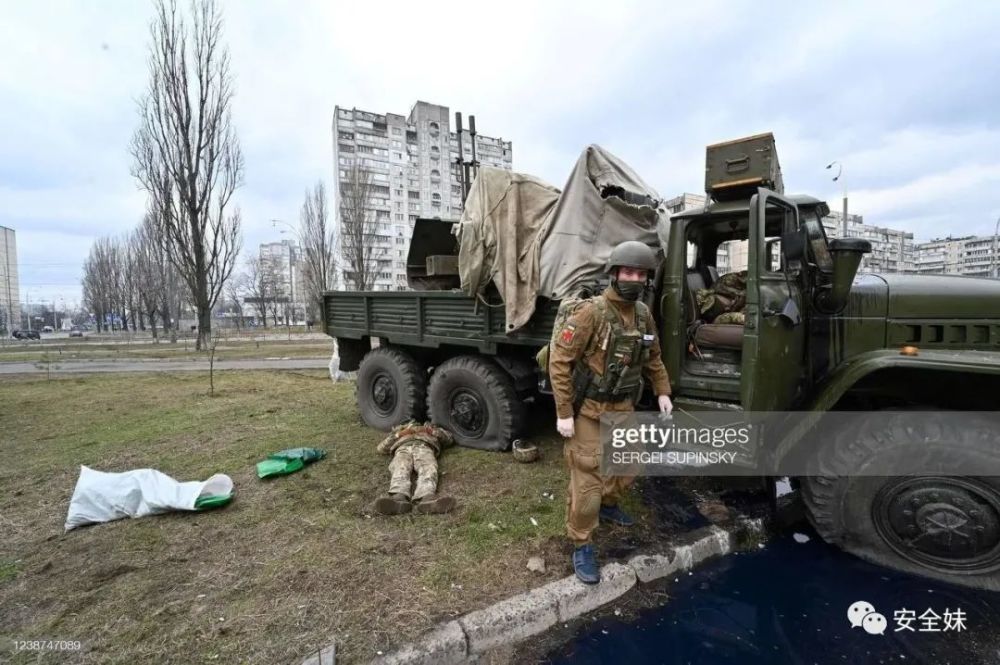 战争前线礼包|一旦爆发战争,士兵们马上奔赴前线,普通人能做什么?