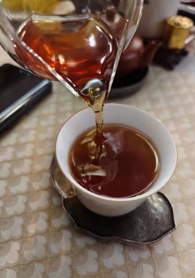 茶余饭后就是我们最爱的样子