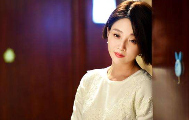 出身军人家庭,顺利踏入娱乐圈,却单身至今|孙东海|李小冉|李光洁|殷桃