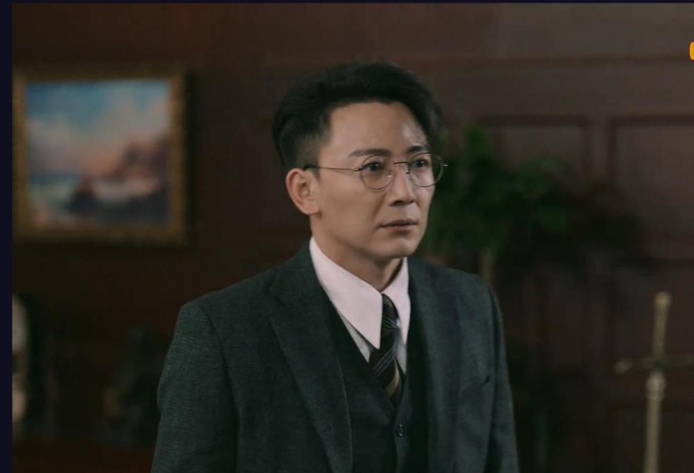 也可能和杨秀成本身就坏也有关系吧,杨秀成的确是