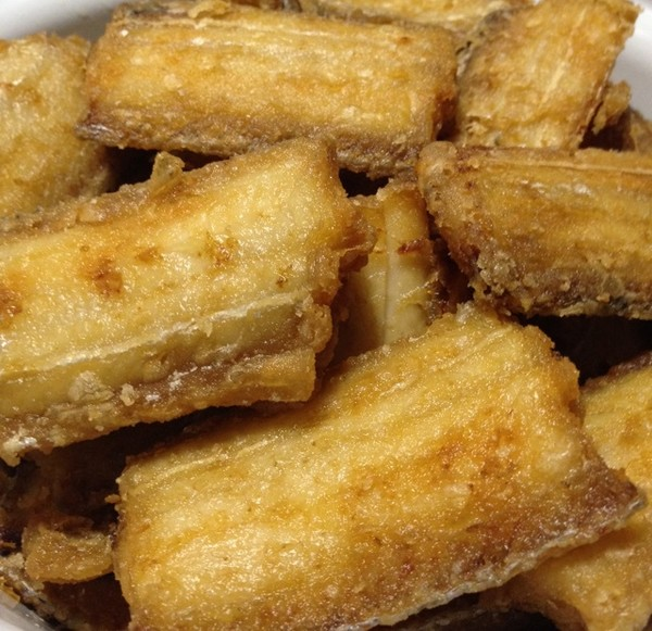 山西有看头年味美食之炸带鱼