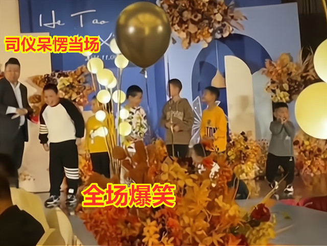 婚礼送祝福 小男孩童言无忌大喊 祝新郎新娘大吉大利 今晚吃鸡 天天看点