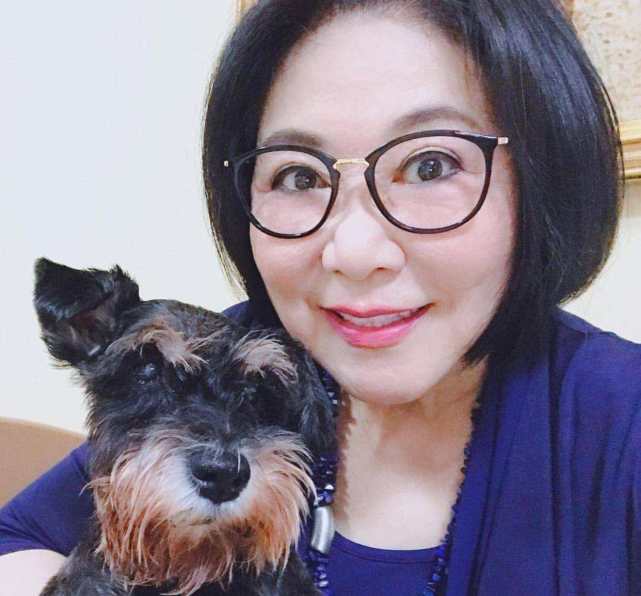 tvb老戏骨李司棋自曝脚受伤痛到无法走路称一度以为会变瘸