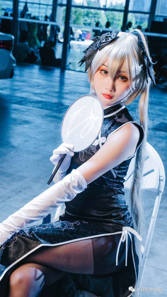 cos旗袍穹妹不得不停止对一个人的喜欢才是最痛苦的