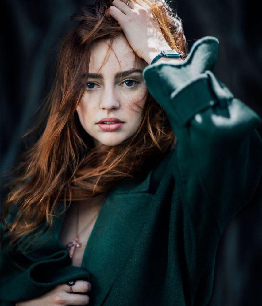 世界顶级海王新女友曝光全网无人祝福只求姐姐快跑