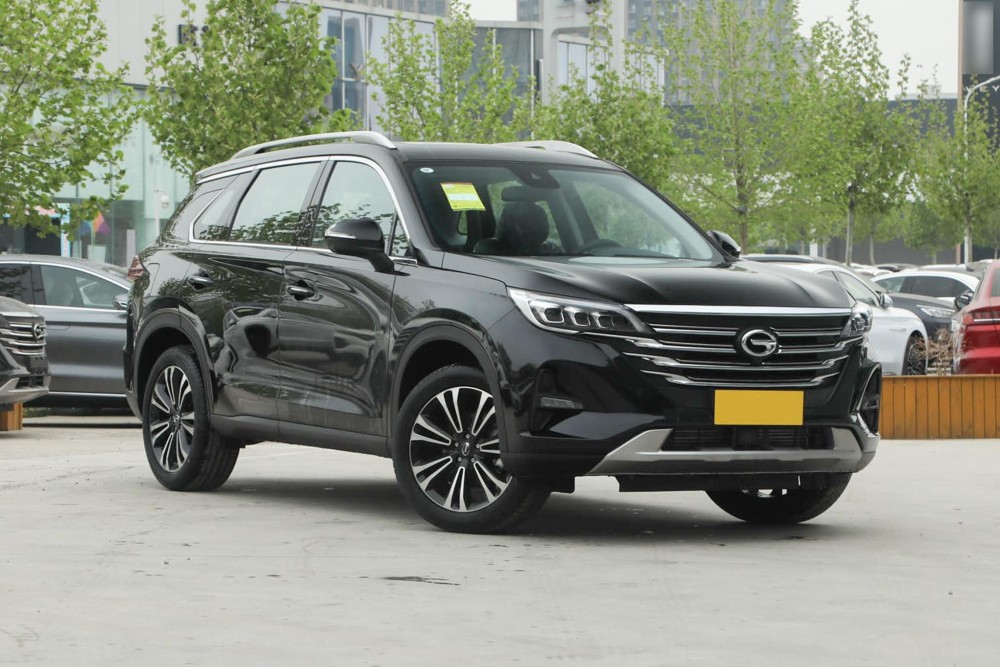 详解传祺gs5搭载15t6at轴距2710mm高品质国产中型suv