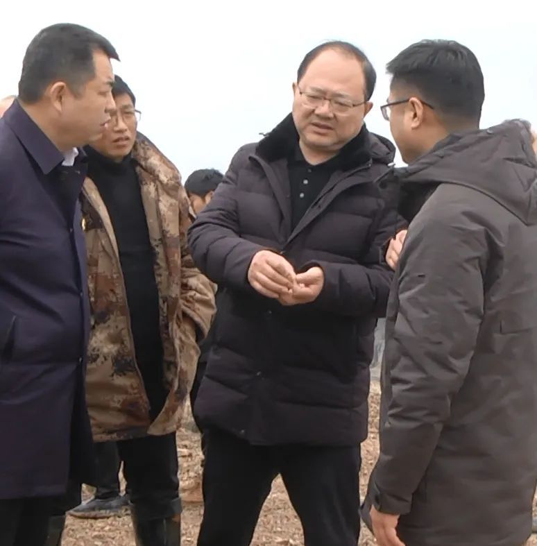 州委常委,常务副州长周舟到黄平县调研督导矿山问题修复工作_腾讯新闻