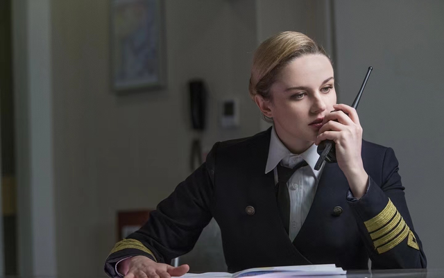 乌克兰女星伊莉莎制炸弹自保发文感谢中国电影曾与朱亚文合作