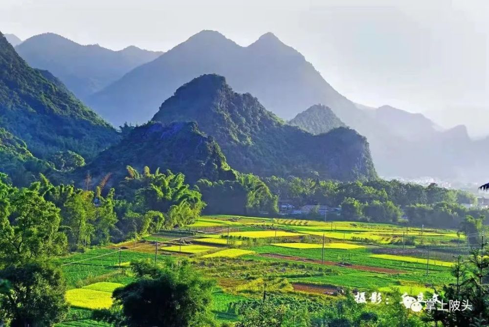 陂頭峰林千姿百態的山峰,神秘莫測的巖洞,嶙峋怪異的岩石,變化無窮的