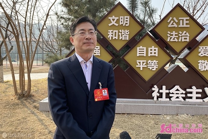 两会传声筒烟台市人大代表杨恒坤建立数字化模型让城市更智能