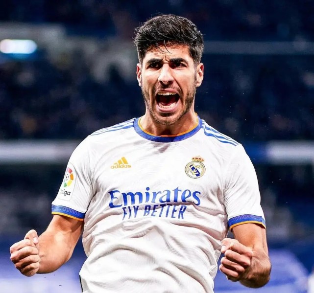 拿联赛练兵,安胖悄然演练新战术,阿森西奥堪称进攻终结者