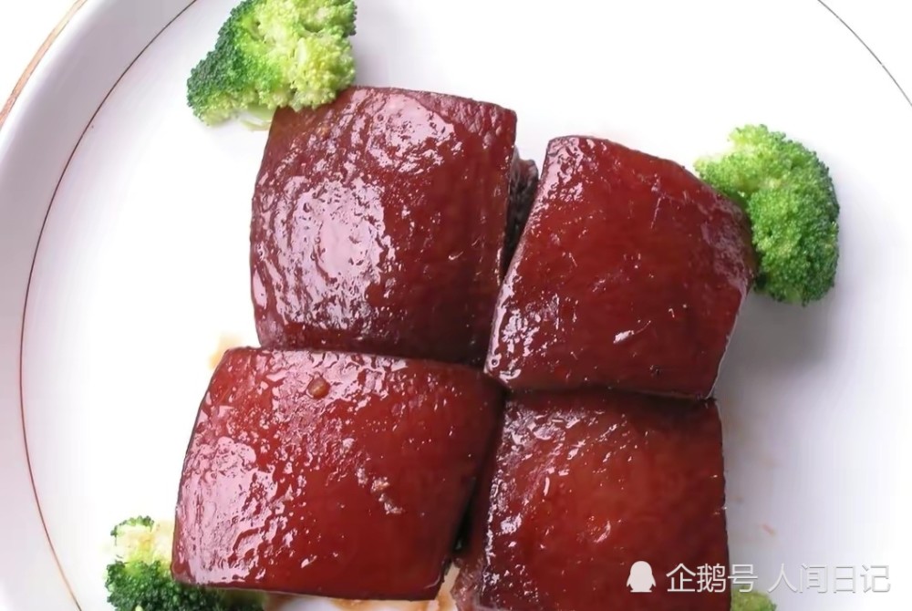 超级简单的红烧肉，这道红烧肉平常在家就能做，它的味道和口感绝不会逊色未经允许严禁转载