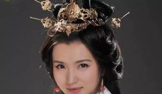 刘备为刘禅选了2个皇后为何只选张飞女儿却不愿选关羽之女