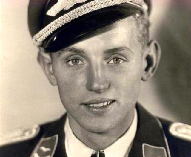 个都是王牌|赫尔曼·格拉夫|德国_军事|战机|阿尔弗雷德·哈特曼|二战