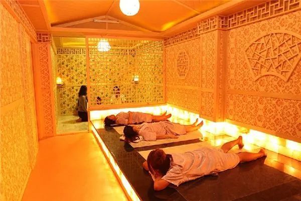 透过《人世间》,看东北浴池进化史