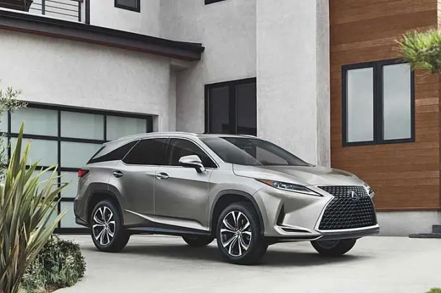 2022款雷克萨斯rx300正式到港20t四驱造型犀利又霸气