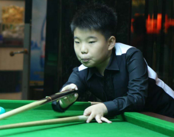 战胜偶像首度夺冠00后小将范争一成中国斯诺克新势力